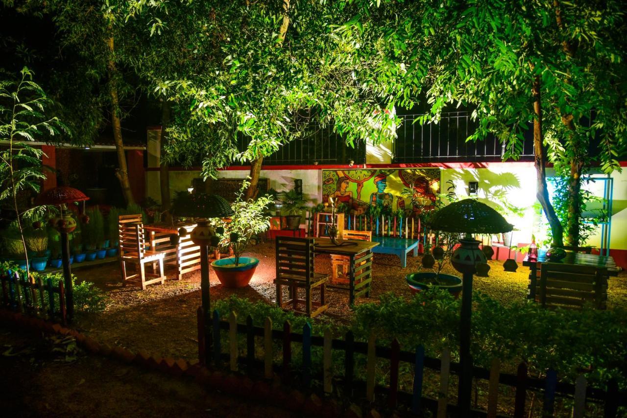 Panchobon Art Resort Shanti Niketan Exterior photo