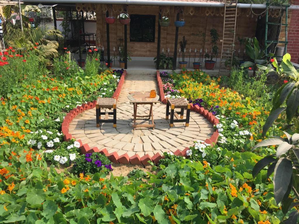 Panchobon Art Resort Shanti Niketan Exterior photo
