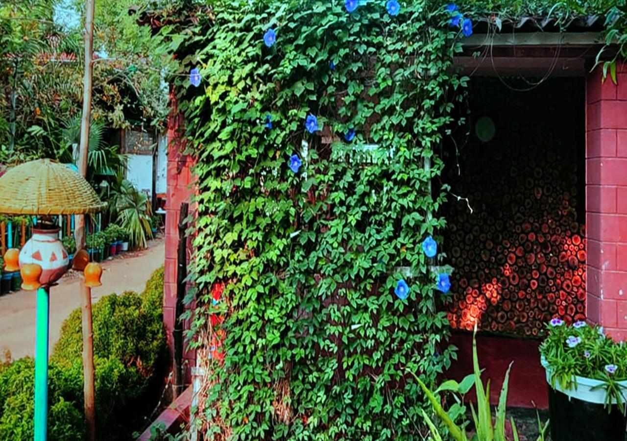 Panchobon Art Resort Shanti Niketan Exterior photo